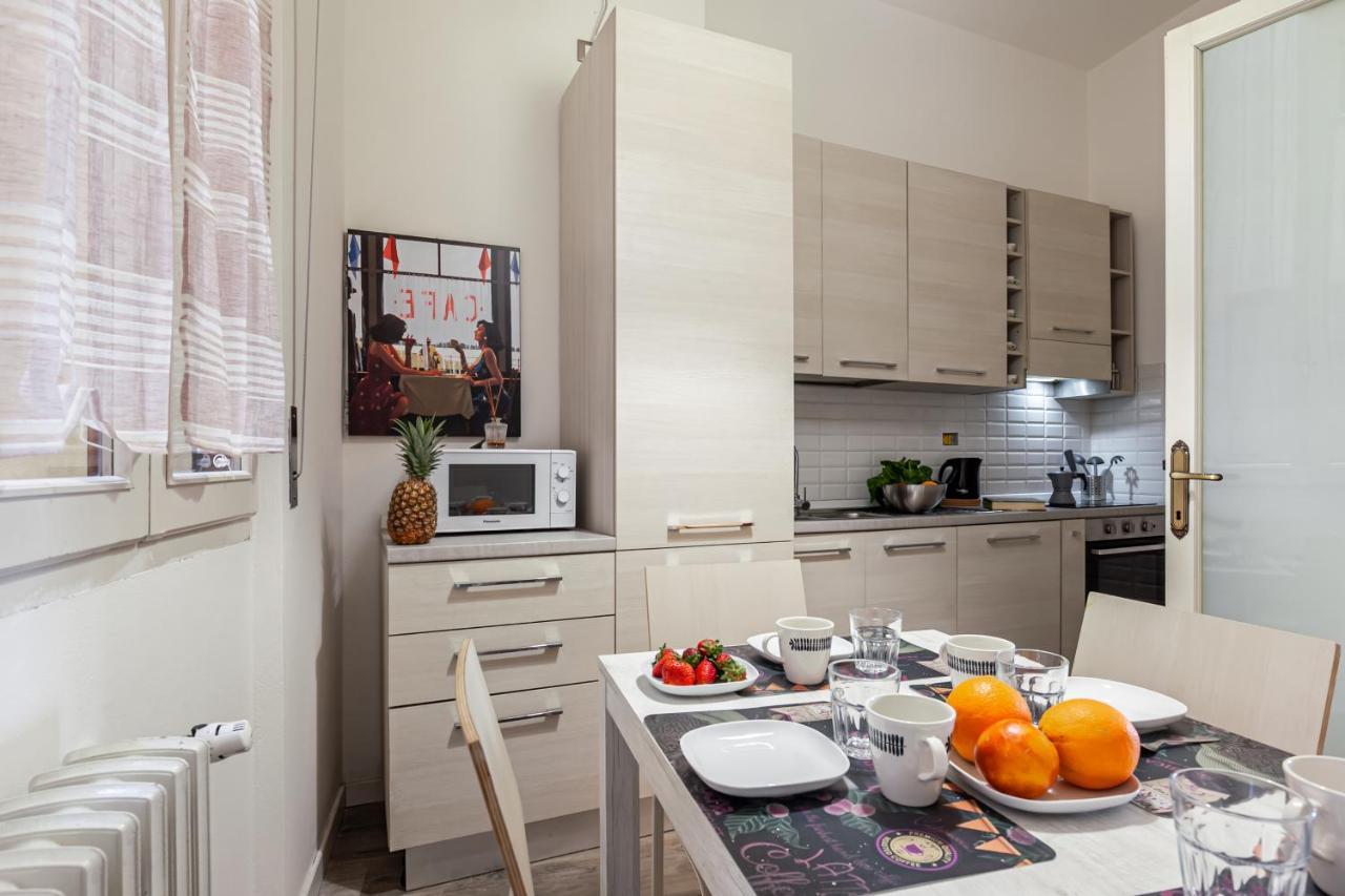 Lungarno Elegant Apartment With Panoramic Balcony 比萨 外观 照片